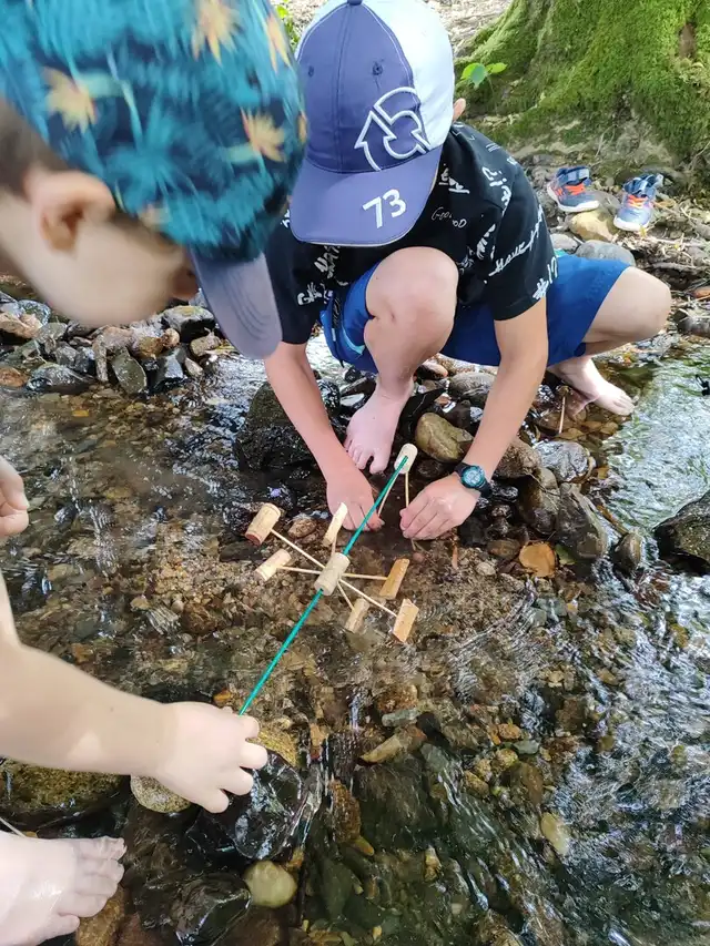 Jeux d 'eau en rivière
