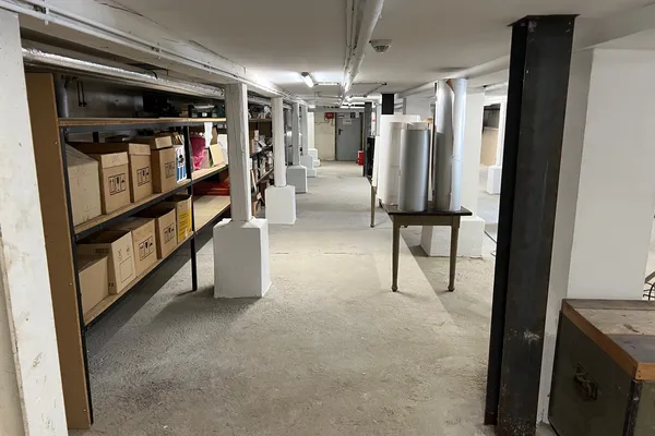 Maternelle S/sol Local stockage